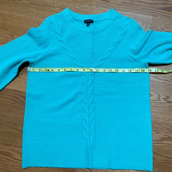 Talbots Cable/Pointelle Long Sleeved Sweater Size M - Picture 4 of 11